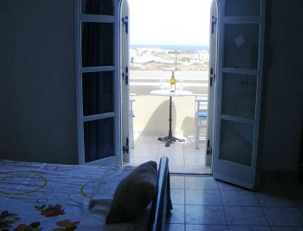 Hotel Sea Side Perivolos Exterior foto