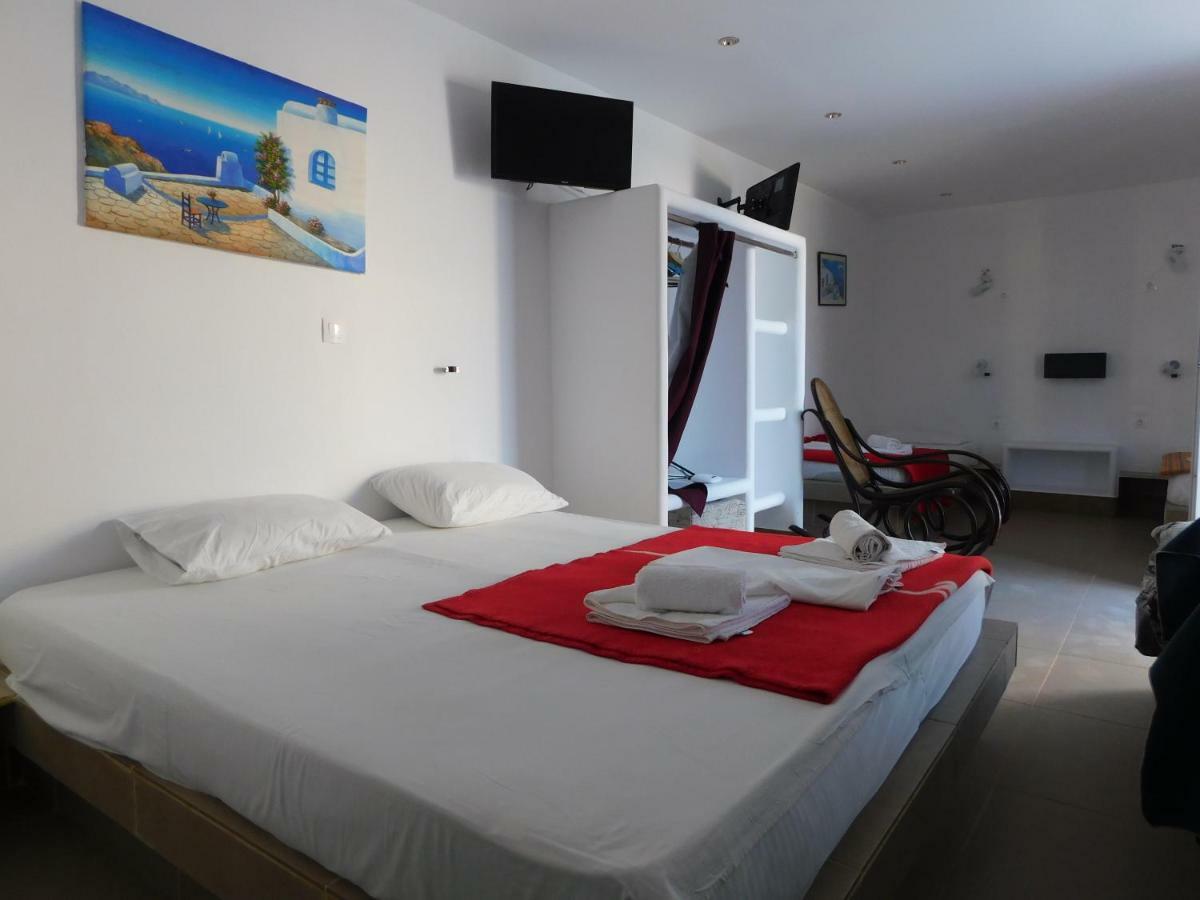 Hotel Sea Side Perivolos Exterior foto